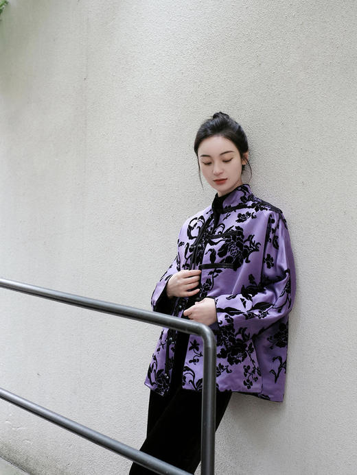 盛唐牡丹 |紫色漳绒富贵牡丹外套 商品图3