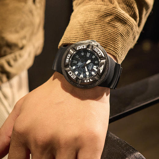 西铁城/CITIZEN哥斯拉光动能潜水男表BJ8056-01E 商品图11