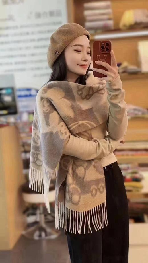 优品堂【墨香】软黄金系列“羊绒”印花长巾 商品图1