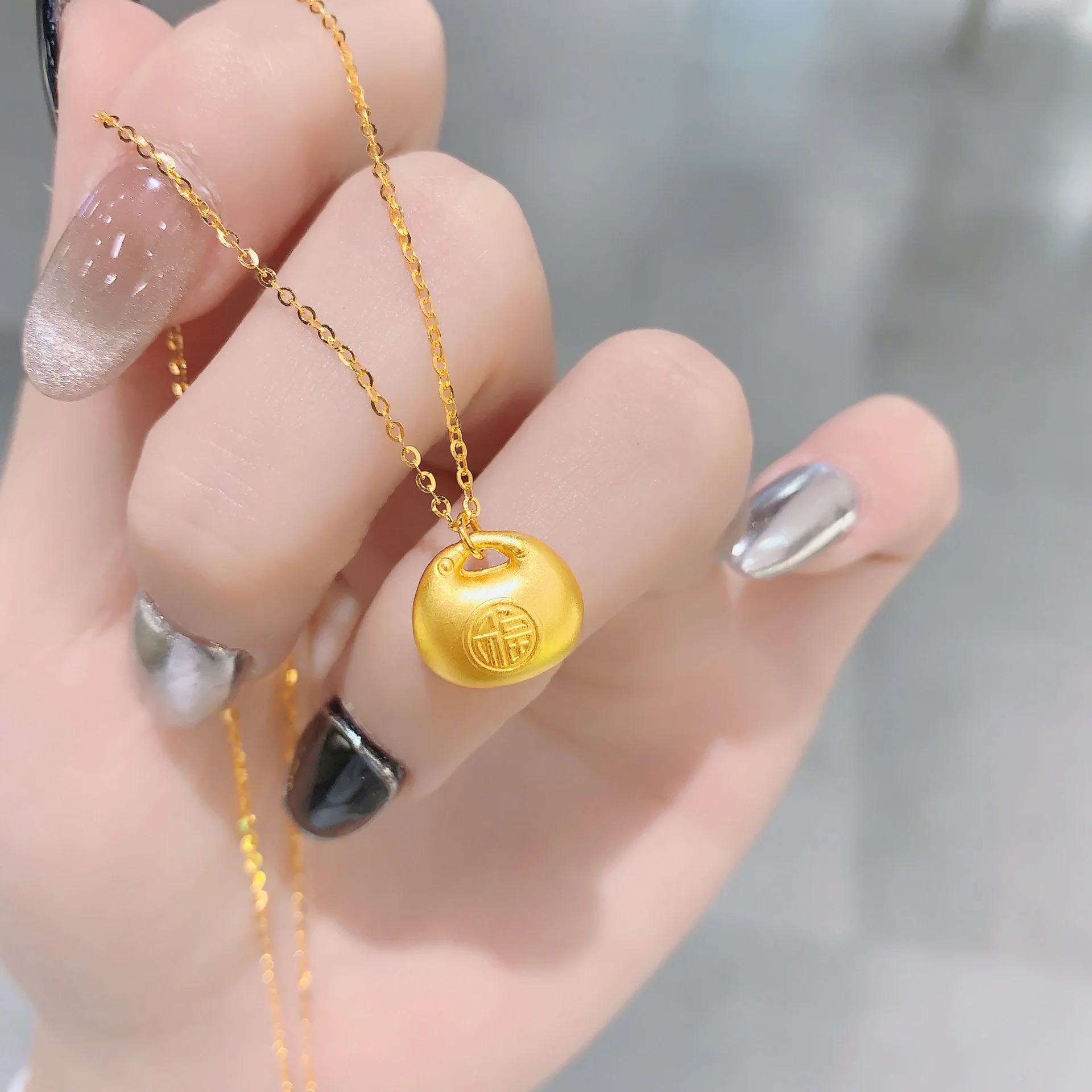 小胖福足金吊坠