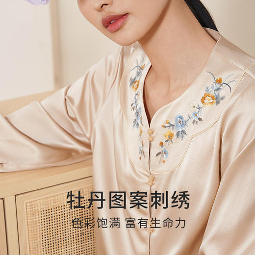 【至臻苏绣】真丝睡衣女100%桑蚕丝手工云肩刺绣家居服衣裤套金三塔  YSFEA203 商品图1
