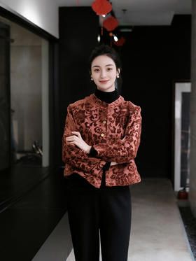 FAB真丝漳绒焦糖套色卷草纹立领外套