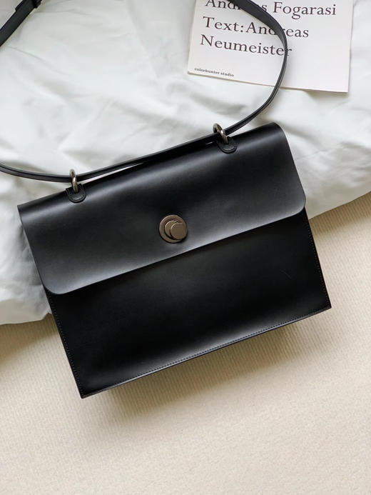 INJOYLIFE-旋扣翻盖包 商品图3