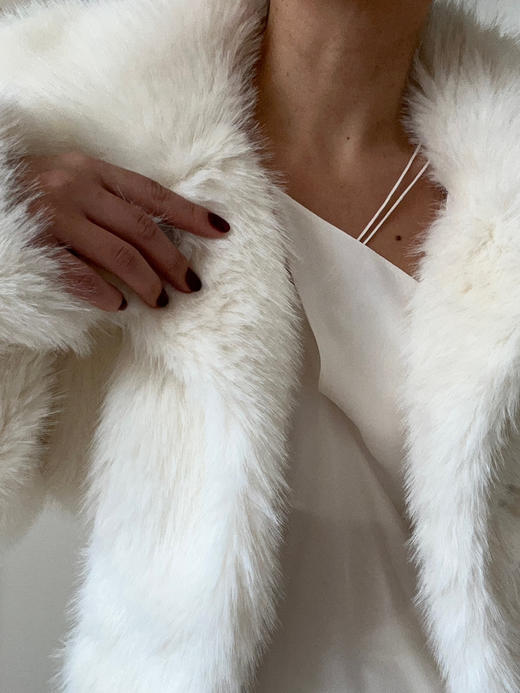 SIJIA｜白色短皮草 [ AW2354 ] 商品图2