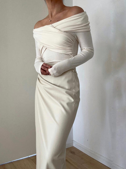SIJIA | Venus skirt 弹力PU裹身半身裙  [ 酒红AW2478 / 黑AW2348 / 白AW2349 / 棕AW2350 ] 商品图10
