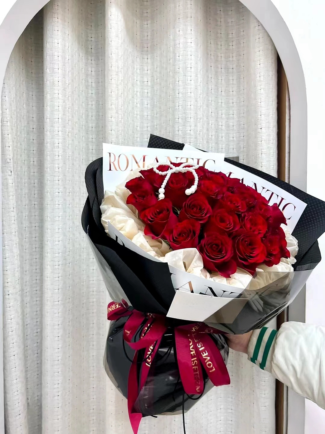 我的爱只留给你----33支玫瑰花束十选一