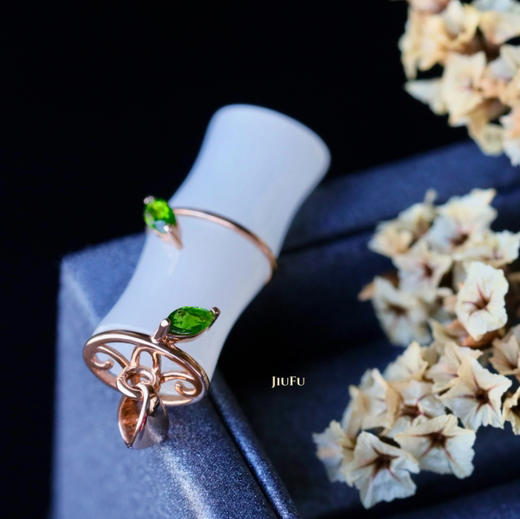 18K玫瑰金和田玉（白玉）吊坠--翠竹/竹节25*9mm 商品图2
