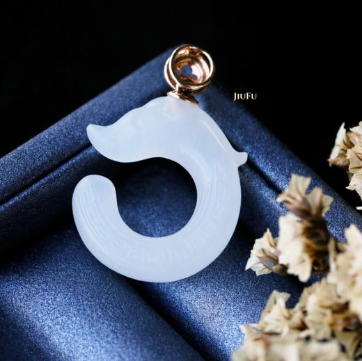 18K玫瑰金和田玉（白玉）镶钻吊坠--仿古红山玉龙20*23mm 商品图1