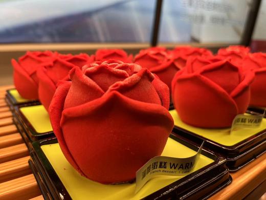 【情人节专属】榛子玫瑰花 商品图0