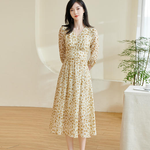 剩S/M/XL/XXL 米思阳2026春季新款法式温柔风碎花连衣裙收腰重磅天丝裙子女0438 商品图2