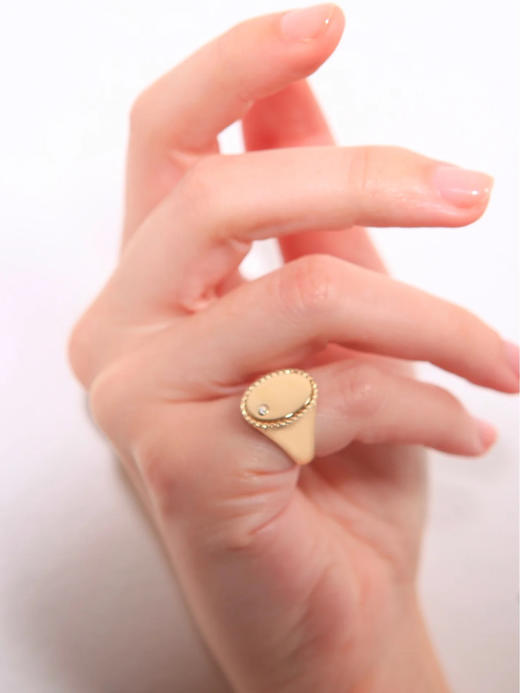 订购10周到｜Yvonne Leon-OVALE-9K黄金 钻石 男士 印章 戒指［法国设计师］ 商品图1