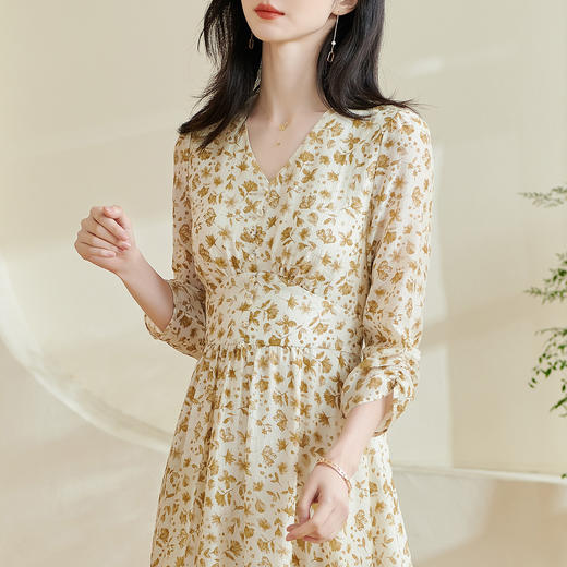 剩S/M/XL/XXL 米思阳2026春季新款法式温柔风碎花连衣裙收腰重磅天丝裙子女0438 商品图4