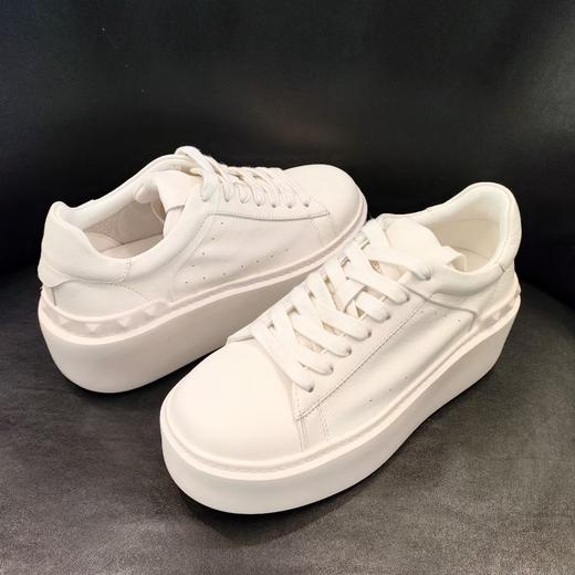 LFGJ凌介女鞋  16402  时尚百搭厚底小白鞋 商品图2