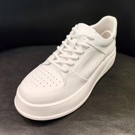 LFGJ凌介女鞋  16401  时尚百搭厚底小白鞋