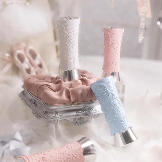 花知晓天鹅芭蕾系列成膜镜面固体唇釉B01/B02/B03/B05/B06/B07/B08 商品图0