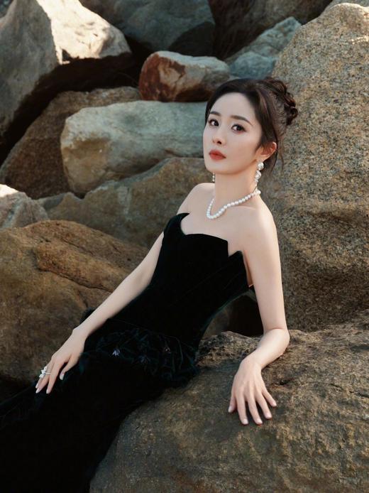 [ iBuy] 新年礼物！女神必入！西班牙皇室御用首饰品牌 MADREPERLA玛贝拉⚡️怦然心动、新品集结！专柜同步售卖 🔺满2件限量赠送贝珠耳钉1对❗️ 耳环、项链、手链、手镯配齐全套 商品图2