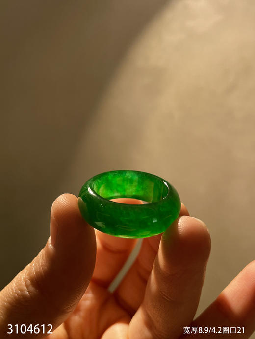帝王绿满色扳指【3104612】具体价格微信咨询 商品图0
