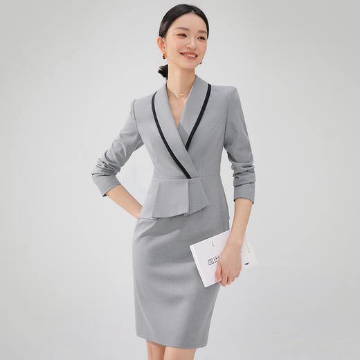 设计感灰色连衣裙女2024春季高级感收腰显瘦气质通勤小个子西装裙 商品图1