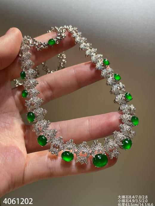 玻璃种帝王绿蛋面套链【4061202】具体价格微信咨询 商品图6