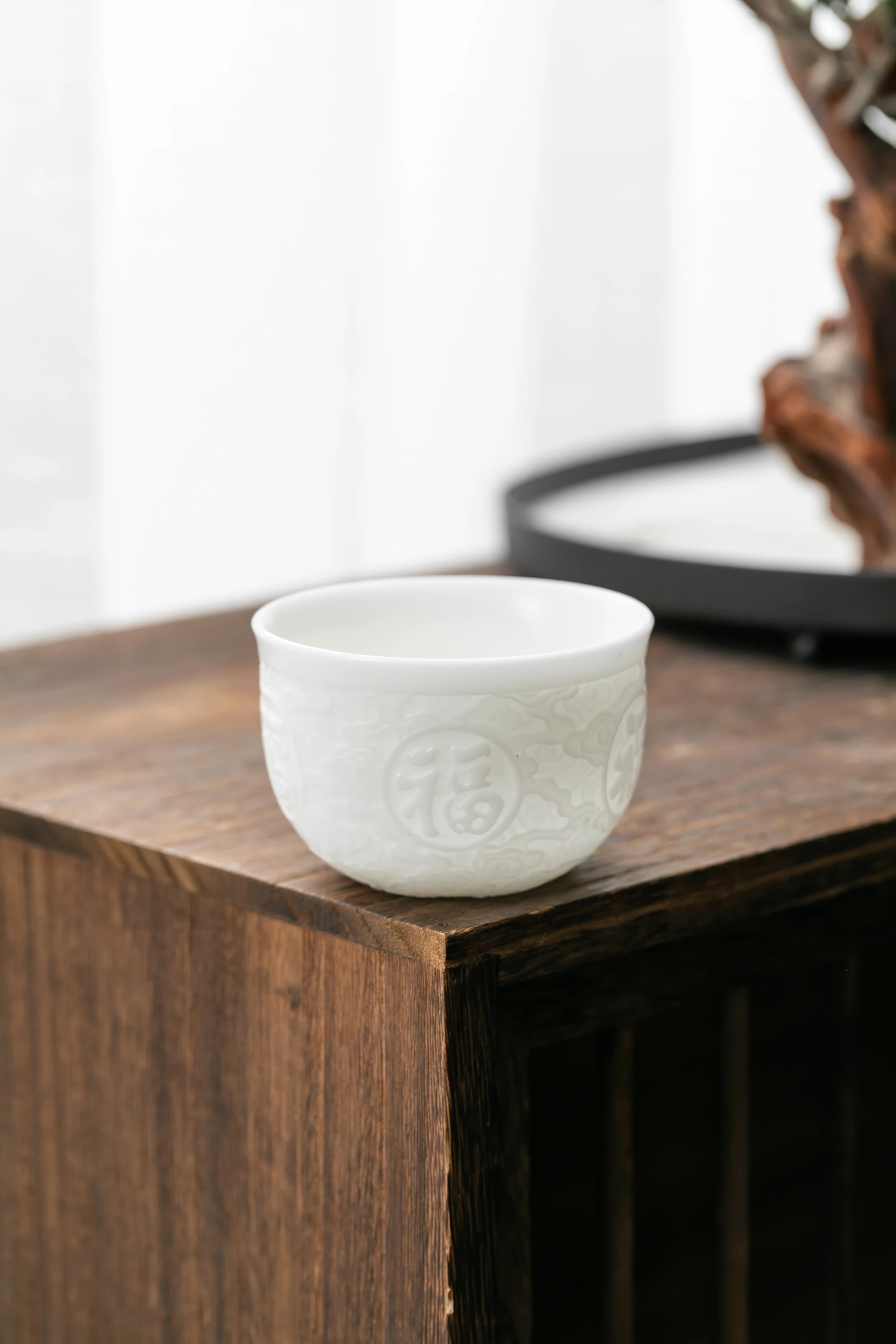 【德化羊脂玉瓷·祥云瑞气茶杯】浮雕"福"字 吉祥美好 采用原生态高岭