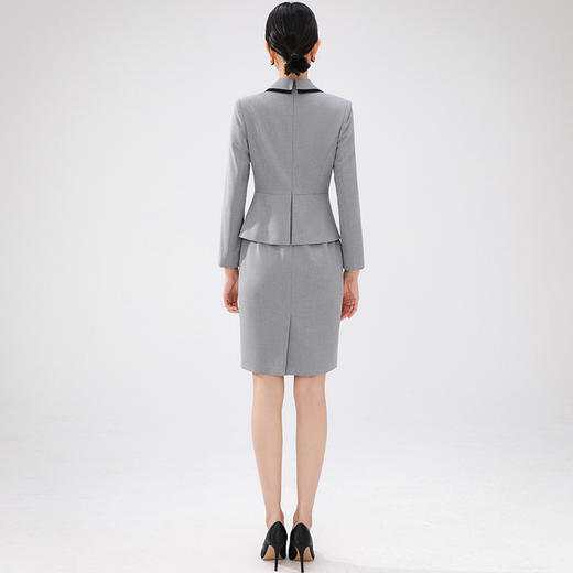 设计感灰色连衣裙女2024春季高级感收腰显瘦气质通勤小个子西装裙 商品图5