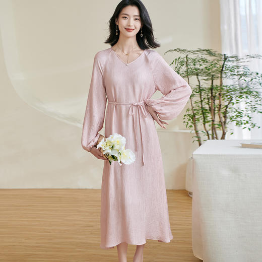 剩M/L/XL 【温柔A字裙】2026春季新款时尚简约气质纯色宽松连衣裙0882 商品图1