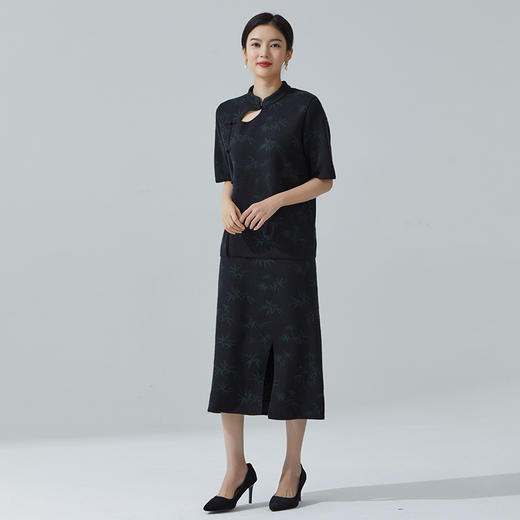 东黎 • 丝绒款新中式女士针织精纺斜襟复古中国风提花短袖 3546 商品图3