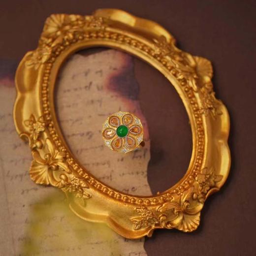 龢盒原创 辣绿翡‮蛋翠‬面‮宝蓝‬石‮顶穹‬戒指 商品图1