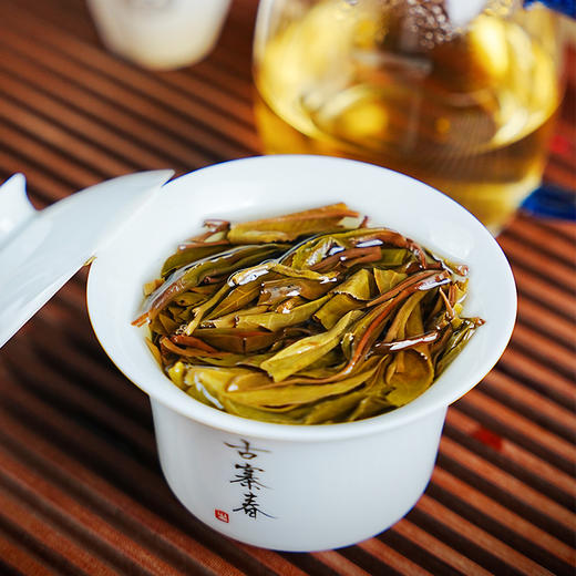 【三合社】2023年头春300年古树茶易武茶区 原料数量有限 每个ID限购5份 357g/饼，5饼/提 商品图4