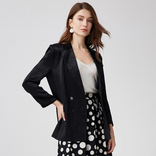 EITIE爱特爱春季新款洋气纯色西装外套女7403101 商品图9
