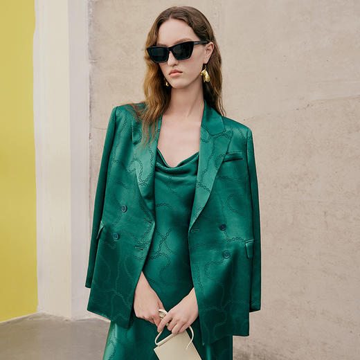 EITIE爱特爱春季新款洋气纯色西装外套女7403101 商品图2
