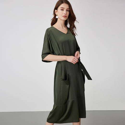EITIE爱特爱夏季新款时尚气质系带V领显瘦连衣裙7307045 商品图1