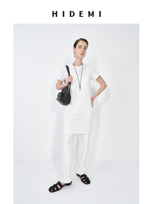 HIDEMI 极简V领缎面细吊带经典打底连衣裙 商品图5