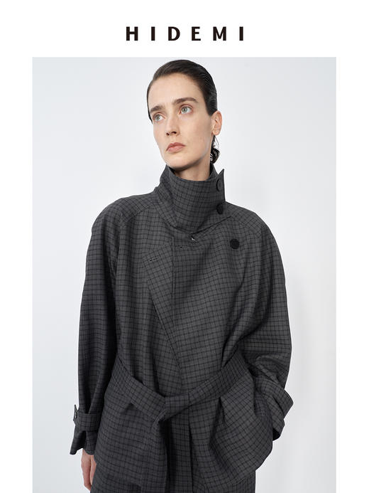 HIDEMI 灰色格子设计感立领复古插肩不对称门襟可拆卸腰带短风衣套装 商品图6