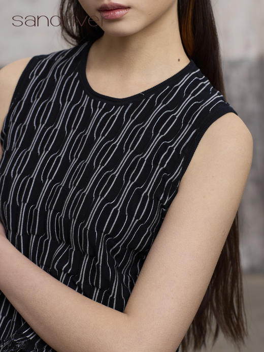 精梳棉自带流苏马甲SJS96W026N 商品图4