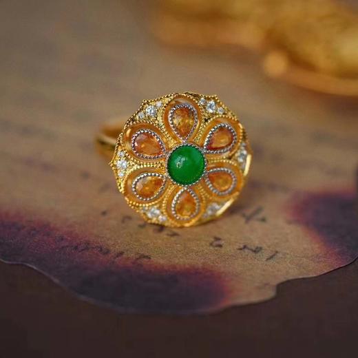 龢盒原创 辣绿翡‮蛋翠‬面‮宝蓝‬石‮顶穹‬戒指 商品图3