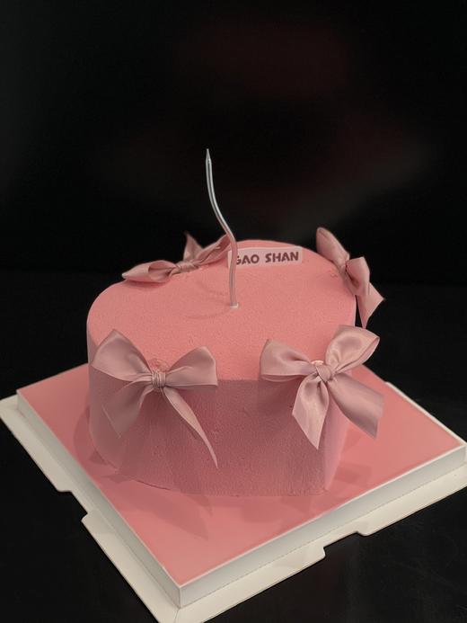 粉色爱心蛋糕 商品图1