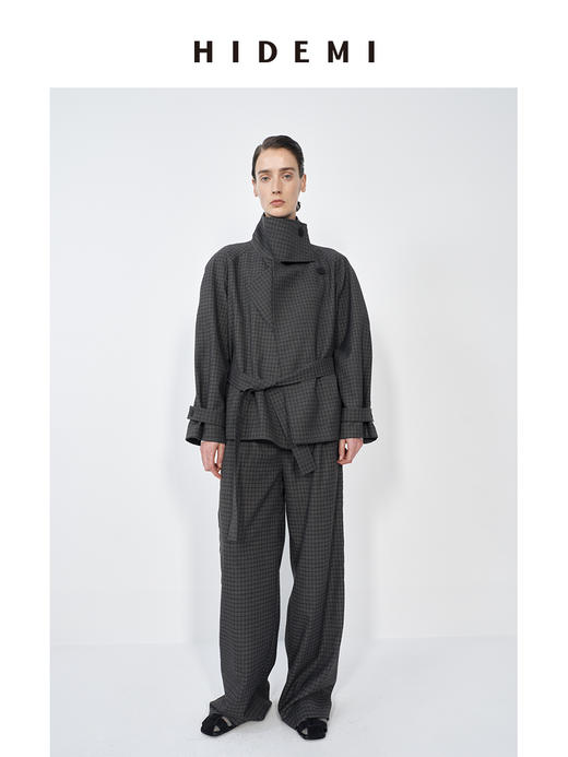 HIDEMI 灰色格子设计感立领复古插肩不对称门襟可拆卸腰带短风衣套装 商品图4