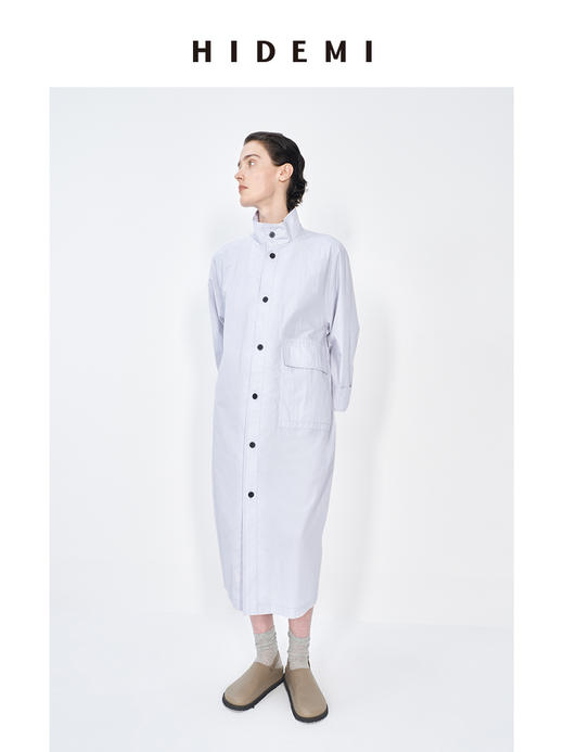 HIDEMI 极简微褶皱立领设计感宽松大廓形薄款多穿式长风衣 商品图1
