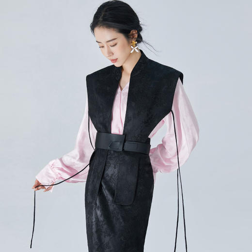 扶摇 淡雅气质新中式套装复古时髦女装 商品图0