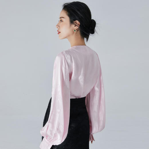 扶摇 改良版汉服衬衣长袖上衣日系新中式国风粉色真丝衬衫女 商品图3