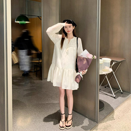 <曾小咸推荐> 【温柔边界】杏色领口系带连衣裙 商品图2