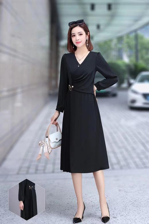 A7063        法式轻奢气质V领褶皱收腰显瘦中长款连衣裙（特价不退换） 商品图1