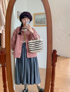 老米优品。春款。韩系 复古做旧 《石磨褪色水洗牛仔外套》爱的就是这一份少年感！慵懒感！怀旧感！巨百搭~~ WT240219A  偶