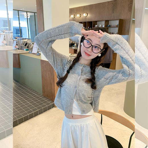 <曾小咸推荐> 【软糖女孩】4色镂空针织开衫 商品图2