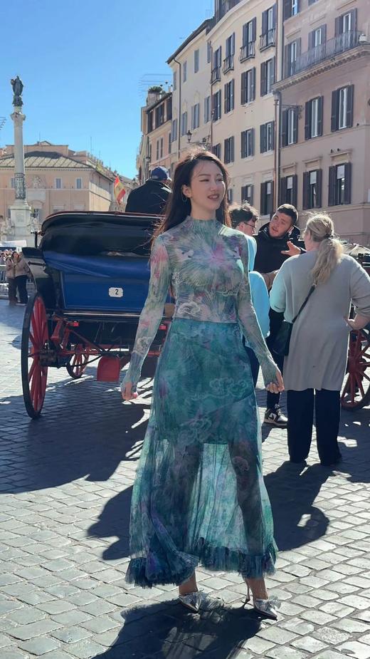 "蓝色多瑙河“半裙 侧拉链 S1件 M2件 L2件（不退不换） 商品图3