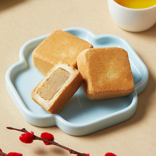 全聚德京点糕点一套（蛋黄酥礼盒(120g)*1，鸭肉酥礼盒*1，米香糕礼盒*1，芋泥酥礼盒*1） 商品图4