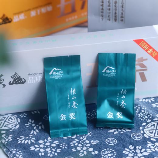 热卖中！！【国际金奖 非遗出品】横山岁月金奖高山一级有机茶 横山丑茶 有机红茶/绿茶 商品图3