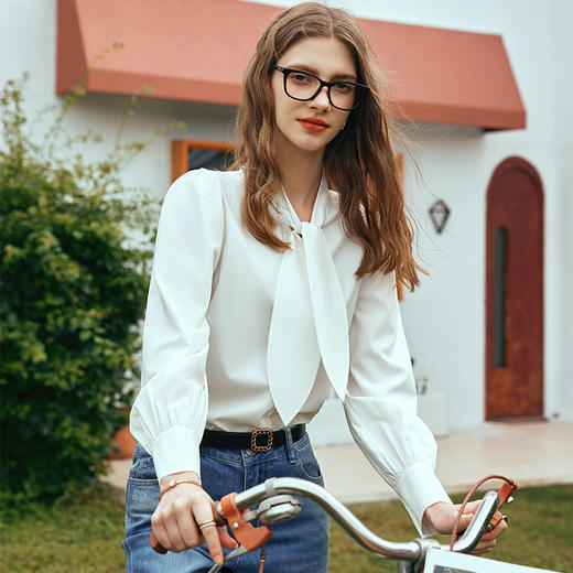 OLrain欧芮儿法式米白色雪纺衫女早春2024年新款气质时尚绑结衬衫 商品图1