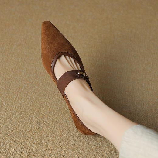 【预售5天】时尚新款，里外全皮羊猄皮尖头低跟单鞋TX472 商品图8